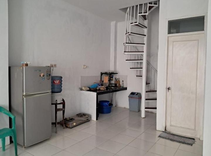 Villa Palm Hills Cilegon Exterior foto