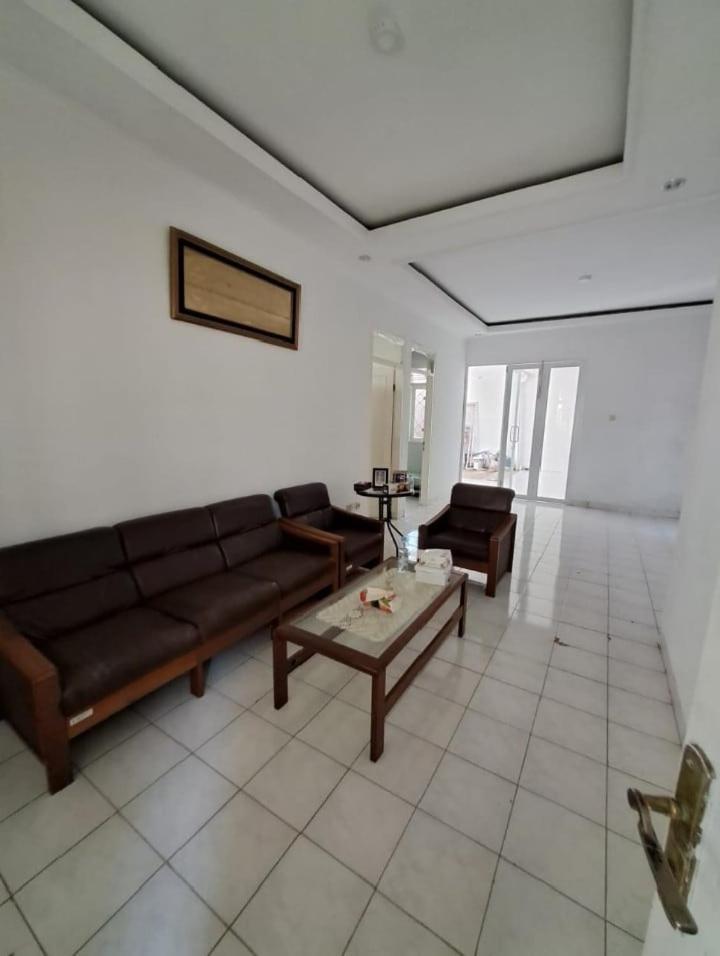 Villa Palm Hills Cilegon Exterior foto